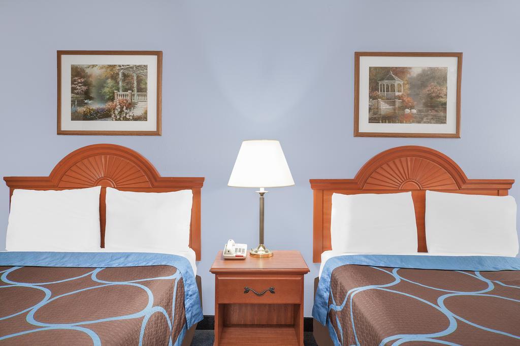 Super 8 By Wyndham Middletown Motel Luaran gambar